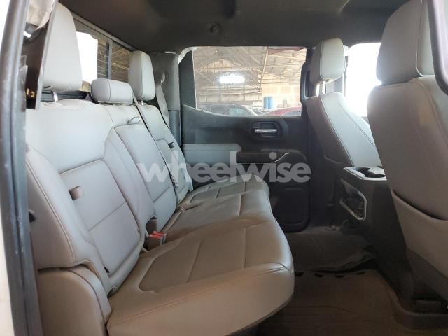 Photo 2 of 2022 GMC SIERRA LIMITED K1500 SLT (VIN 3GTU9DED5NG110281)