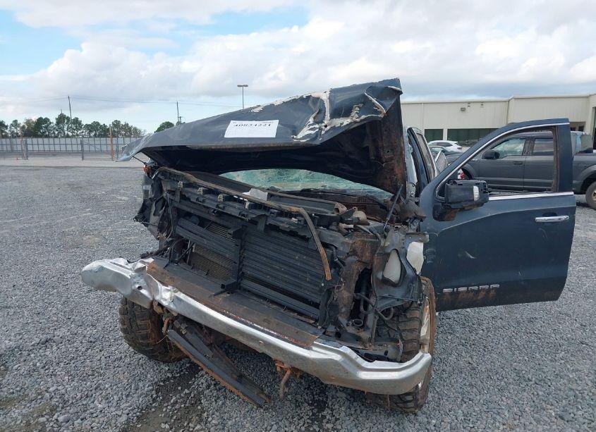 Photo 6 of 2019 Gmc Sierra 1500 SLT (VIN 3GTU9DED6KG170632)