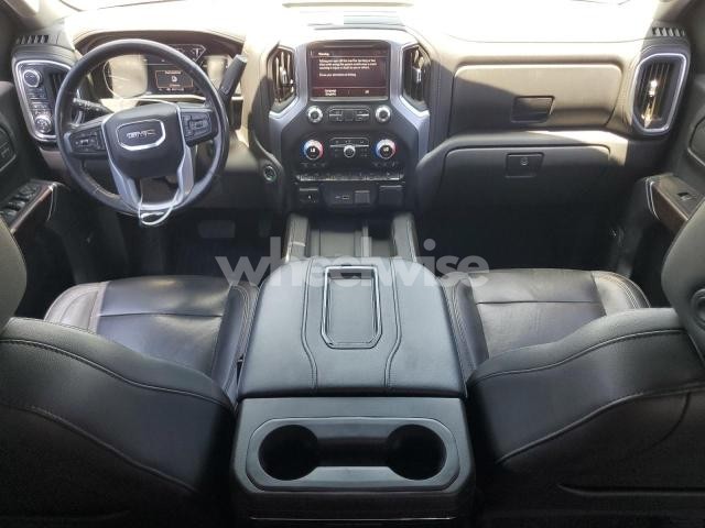 2020 GMC SIERRA K1500 SLT (VIN 3GTU9DED6LG119827) main photo