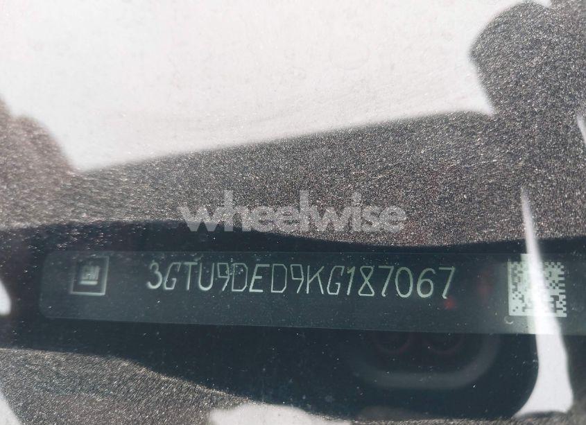 Photo 9 of 2019 Gmc Sierra 1500 SLT (VIN 3GTU9DED9KG187067)