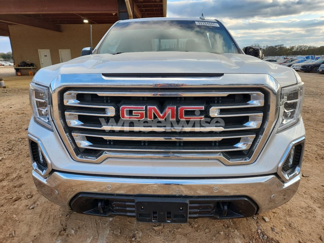 Photo 5 of 2019 GMC SIERRA K1500 SLT (VIN 3GTU9DED9KG241001)