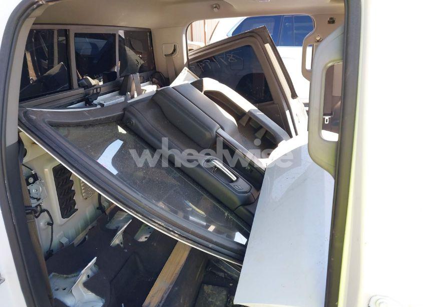 Photo 8 of 2020 Gmc Sierra 1500 (VIN 3GTU9DEDXLG103940)