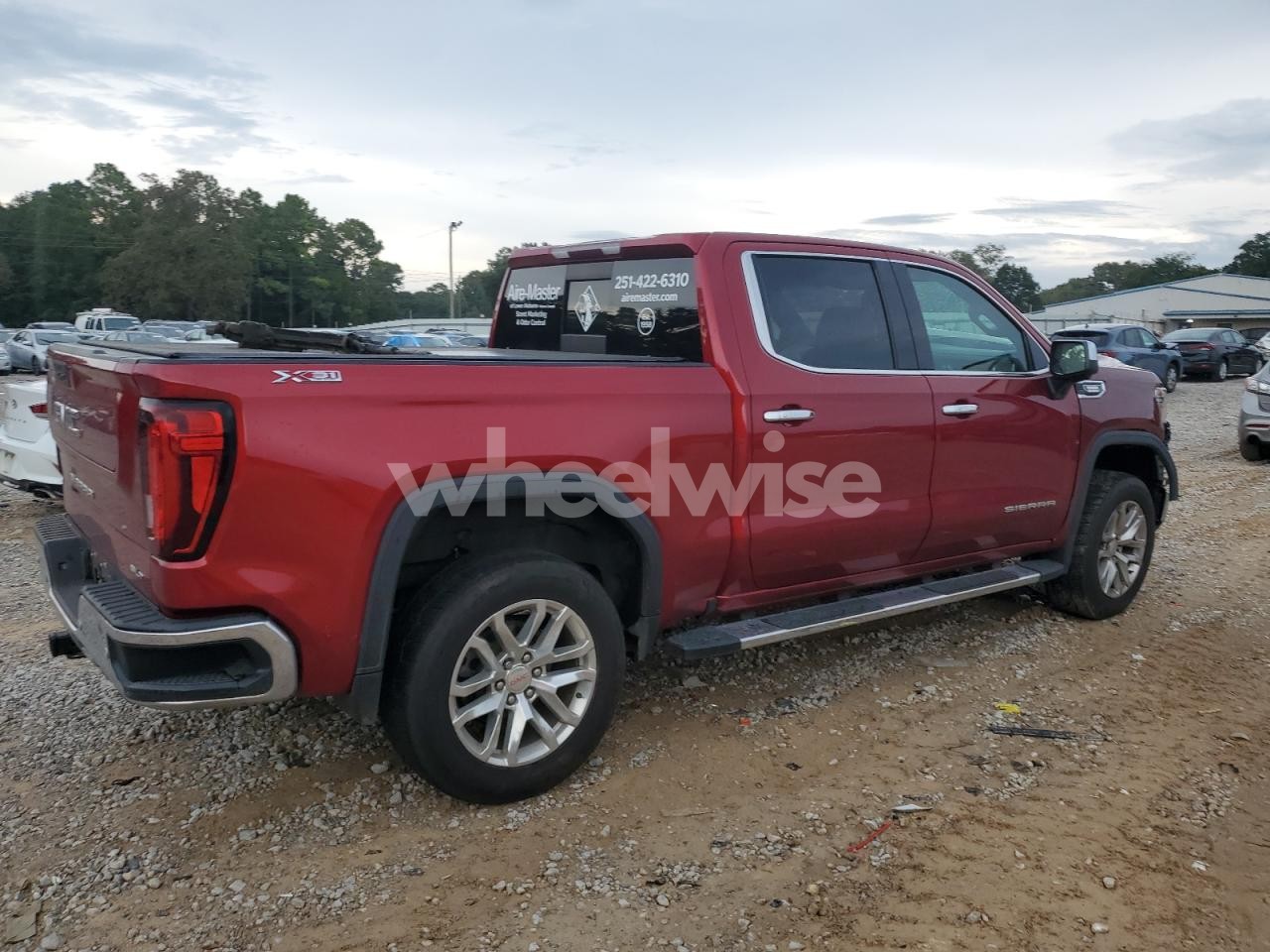 Photo 3 of 2021 GMC SIERRA K1500 SLT (VIN 3GTU9DET8MG249357)