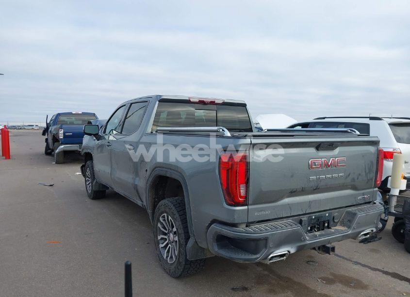 Photo 3 of 2020 Gmc Sierra 1500 4WD SHORT BOX AT4 (VIN 3GTU9EETXLG128978)