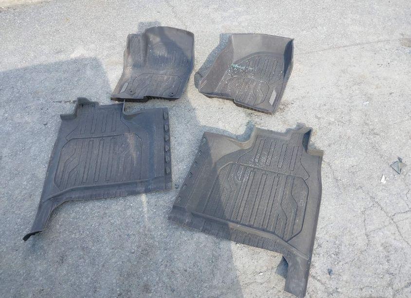 Photo 11 of 2020 Gmc Sierra 1500 4WD SHORT BOX DENALI (VIN 3GTU9FET6LG280097)