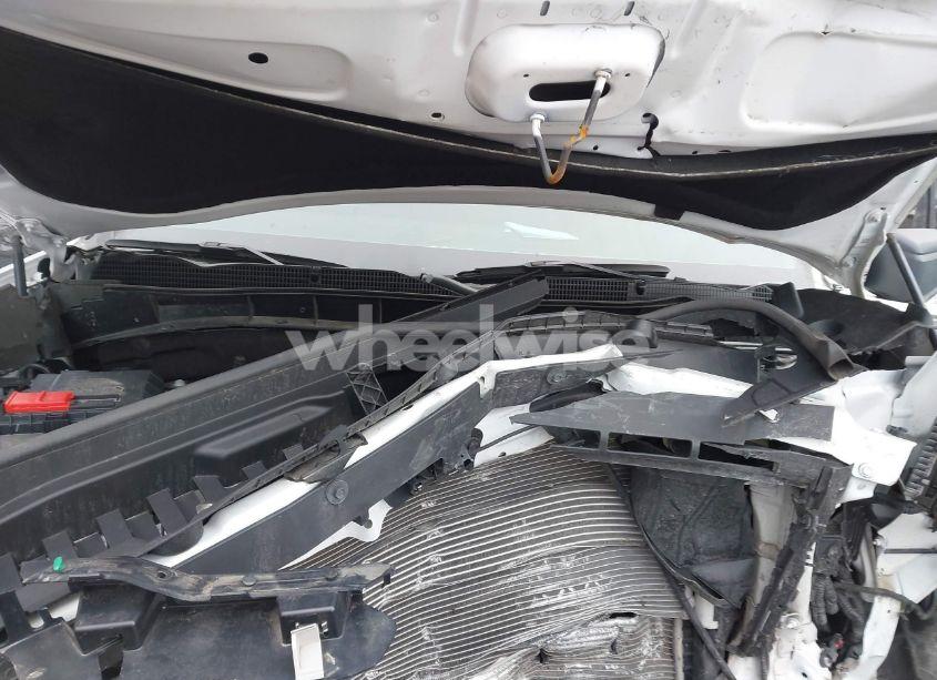 Photo 10 of 2022 Gmc Sierra 1500 4WD STANDARD BOX ELEVATION (VIN 3GTUUCED0NG630249)