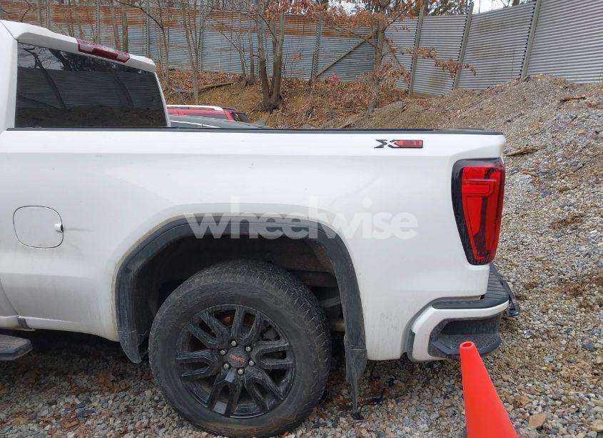 Photo 12 of 2022 Gmc Sierra 1500 4WD STANDARD BOX ELEVATION (VIN 3GTUUCED0NG630249)