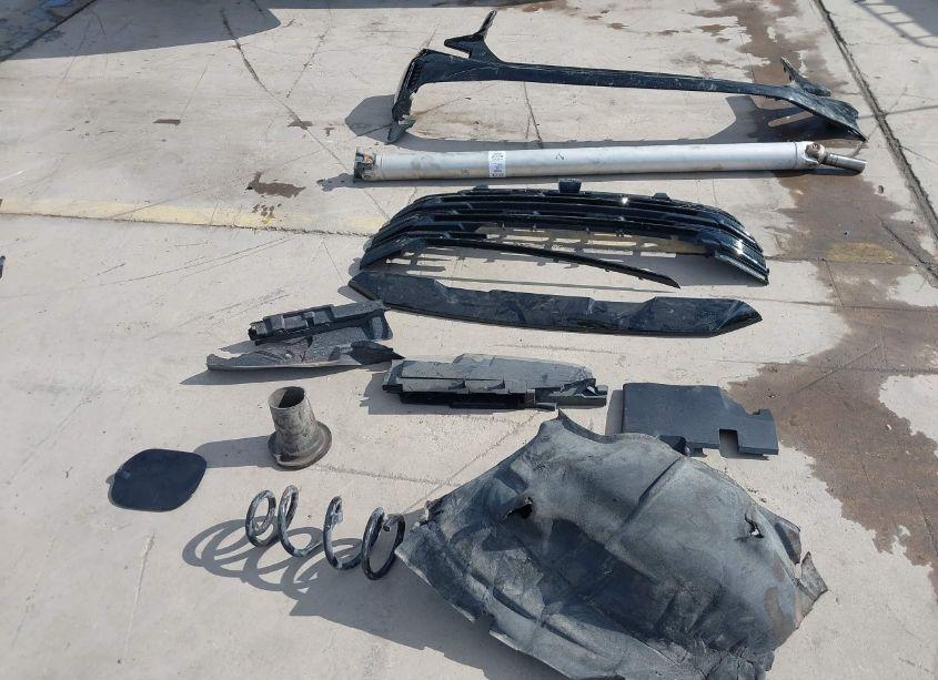 Photo 18 of 2023 Gmc Sierra 1500 4WD SHORT BOX ELEVATION WITH 3SB (VIN 3GTUUCED6PG237021)