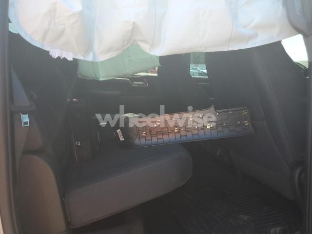 Photo 2 of 2025 GMC SIERRA K1500 ELEVATION (VIN 3GTUUCEDXSG209764)