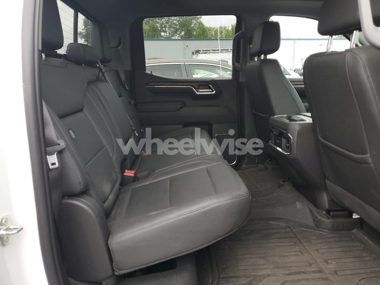 Photo 10 of 2024 GMC SIERRA K1500 SLT (VIN 3GTUUDE86RG121443)