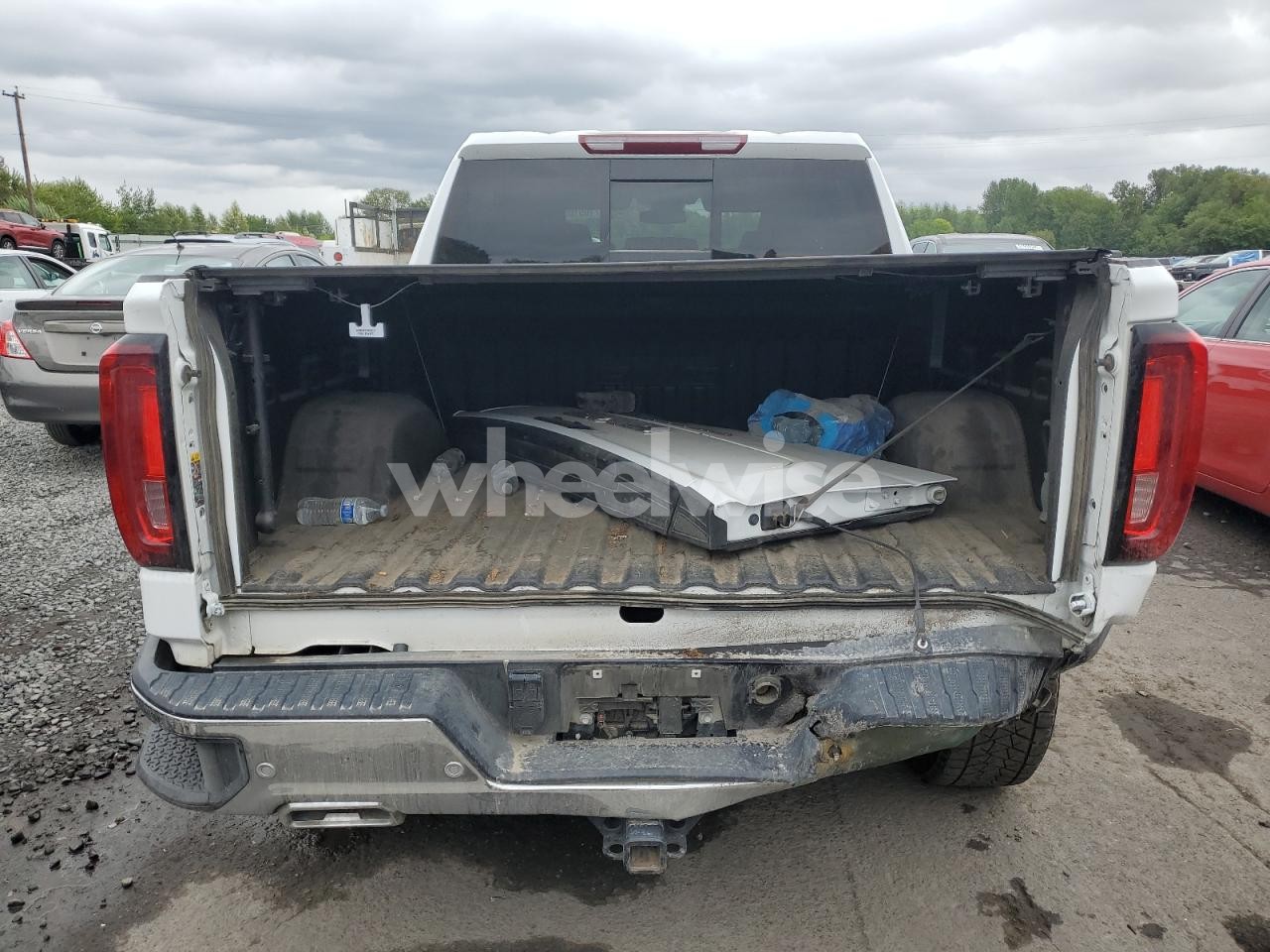 Photo 6 of 2024 GMC SIERRA K1500 SLT (VIN 3GTUUDE86RG121443)