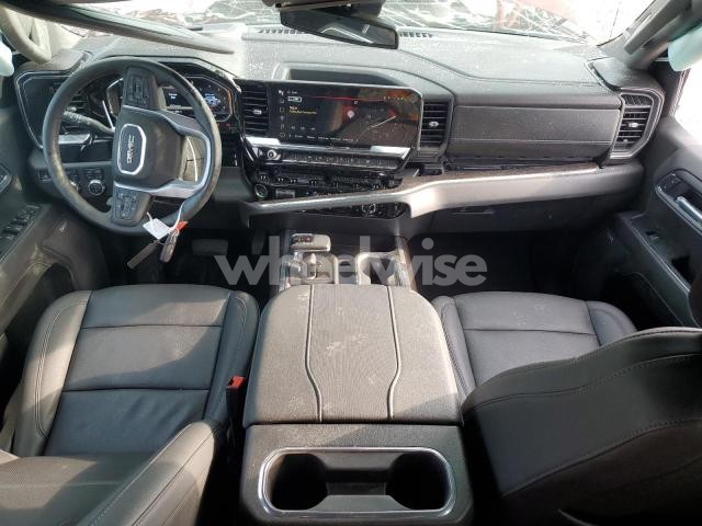 Photo 3 of 2025 GMC SIERRA K1500 SLT (VIN 3GTUUDE87SG103653)