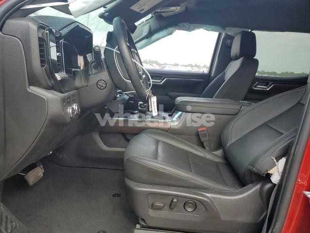 Photo 5 of 2025 GMC SIERRA K1500 SLT (VIN 3GTUUDE87SG103653)