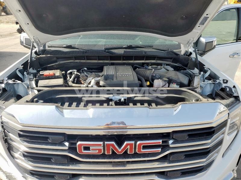 Photo 12 of 2024 GMC SIERRA K1500 SLT (VIN 3GTUUDE88RG266953)