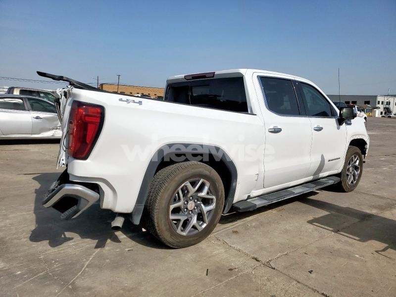 Photo 4 of 2024 GMC SIERRA K1500 SLT (VIN 3GTUUDE88RG266953)