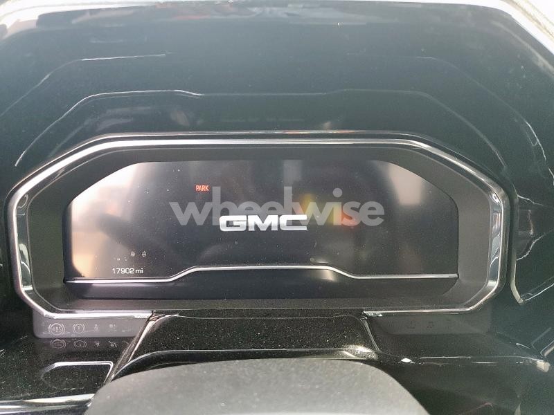 Photo 5 of 2024 GMC SIERRA K1500 SLT (VIN 3GTUUDE88RG266953)