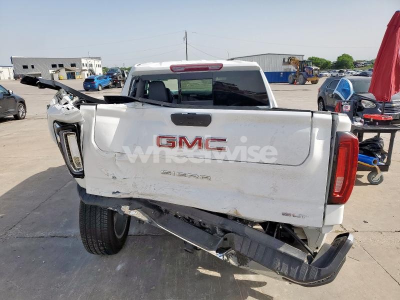 Photo 9 of 2024 GMC SIERRA K1500 SLT (VIN 3GTUUDE88RG266953)