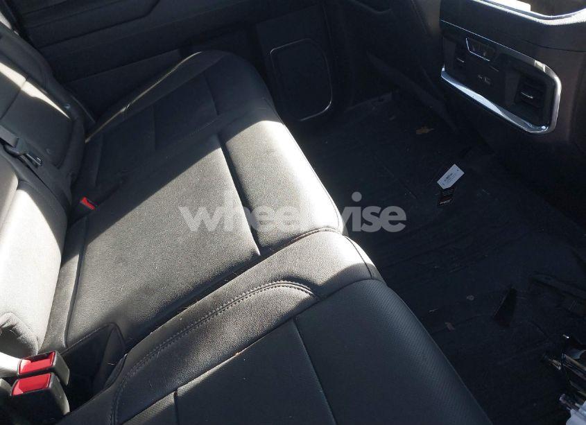 Photo 8 of 2022 Gmc Sierra 1500 4WD SHORT BOX SLT (VIN 3GTUUDED0NG622402)