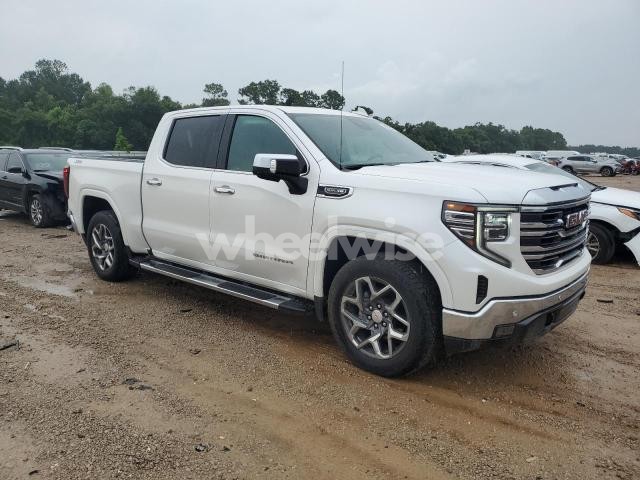 2022 GMC SIERRA K1500 SLT (VIN 3GTUUDED1NG648569) main photo