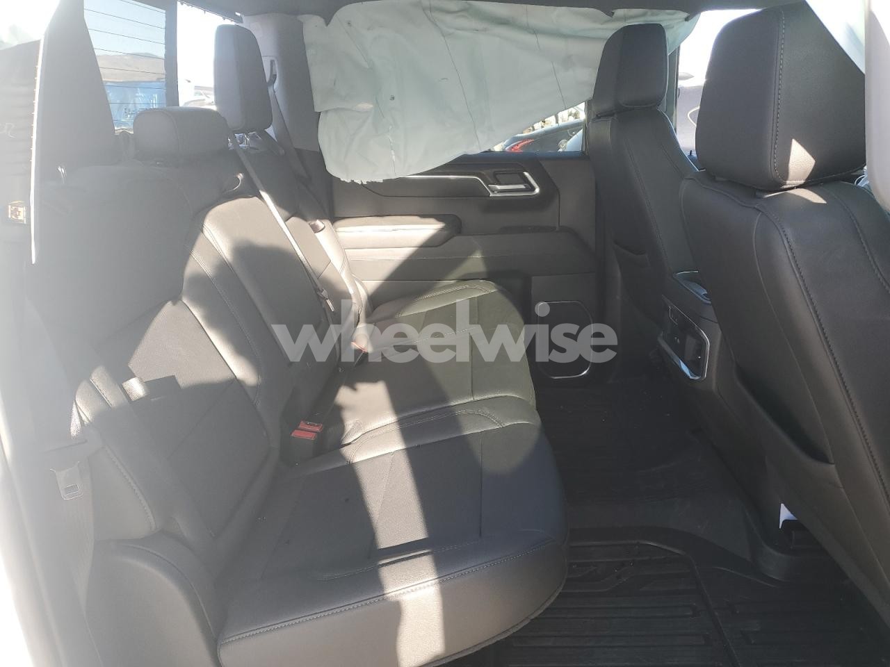 Photo 10 of 2024 GMC SIERRA K1500 SLT (VIN 3GTUUDED1RG350691)