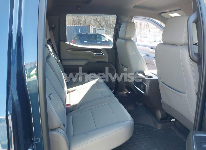 Photo 8 of 2022 Gmc Sierra 1500 4WD SHORT BOX SLT (VIN 3GTUUDED2NG665932)