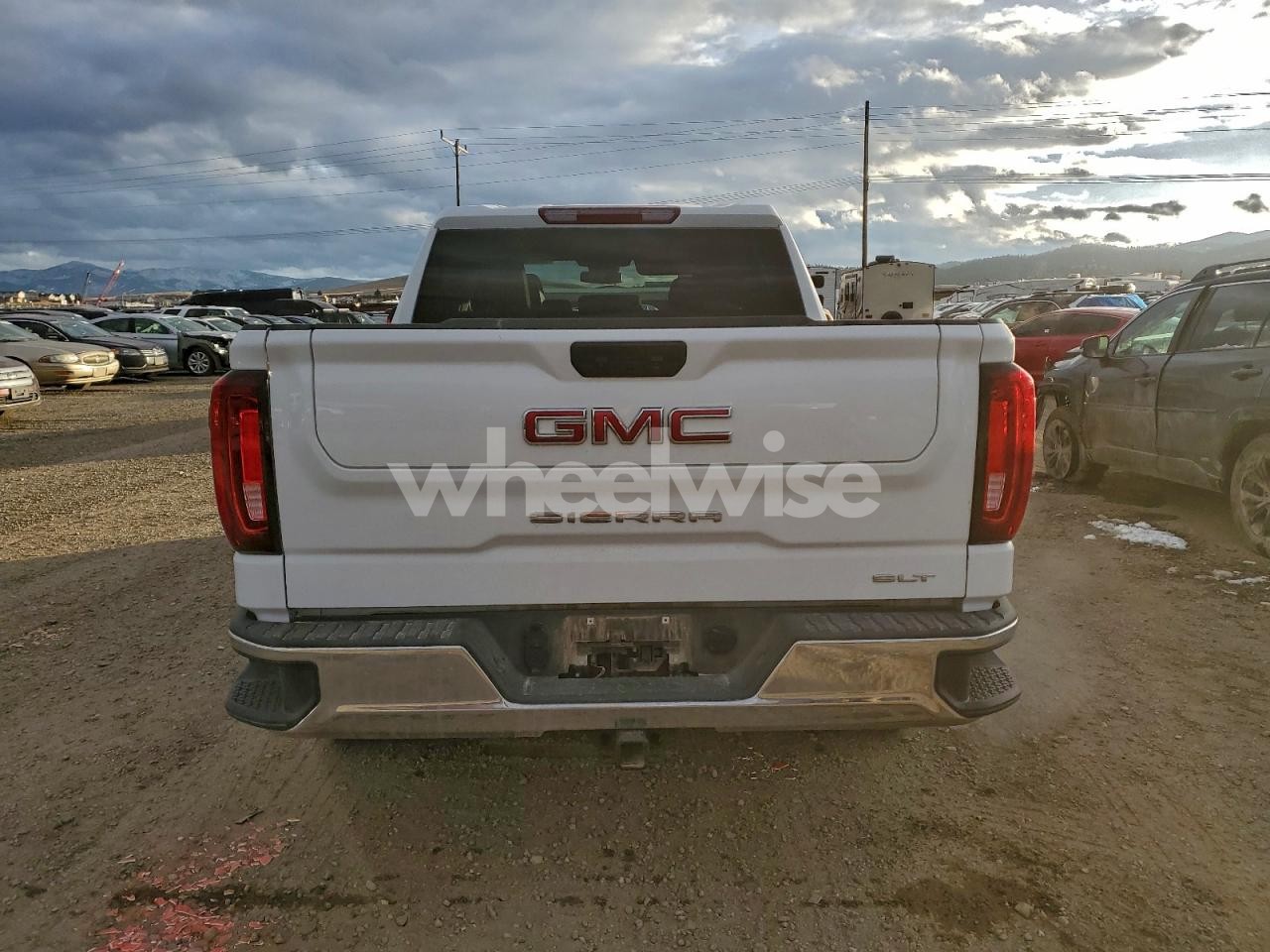Photo 6 of 2025 GMC SIERRA K1500 SLT (VIN 3GTUUDED4SG189680)