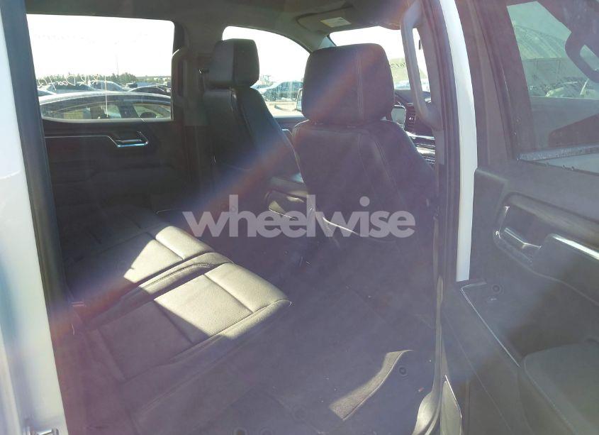 Photo 8 of 2024 Gmc Sierra 1500 4WD SHORT BOX SLT (VIN 3GTUUDEDXRG148044)