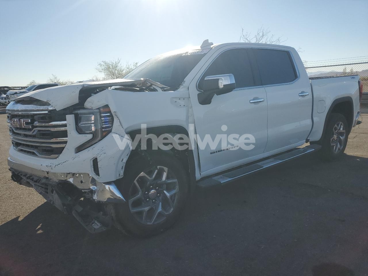 2025 GMC SIERRA K1500 SLT (VIN 3GTUUDEDXSG166615) main photo