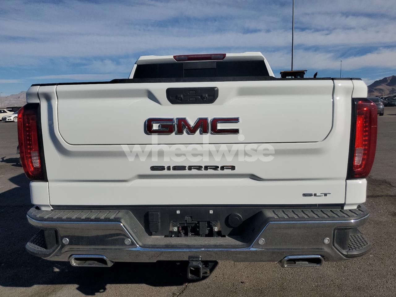 Photo 6 of 2025 GMC SIERRA K1500 SLT (VIN 3GTUUDEDXSG166615)