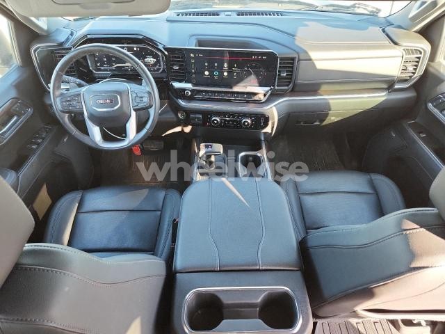 Photo 3 of 2023 GMC SIERRA K1500 SLT (VIN 3GTUUDELXPG183557)