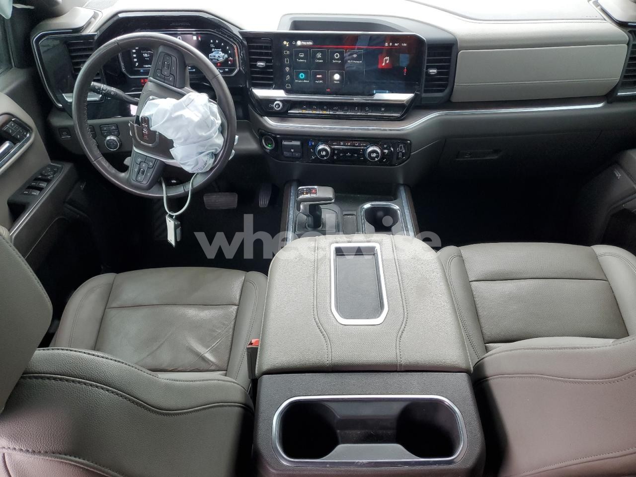 Photo 8 of 2022 GMC SIERRA K1500 SLT (VIN 3GTUUDET1NG530934)