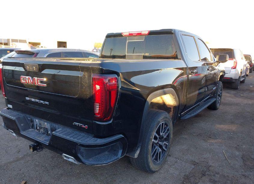 Photo 4 of 2024 Gmc Sierra 1500 4WD SHORT BOX AT4 (VIN 3GTUUEE81RG103003)