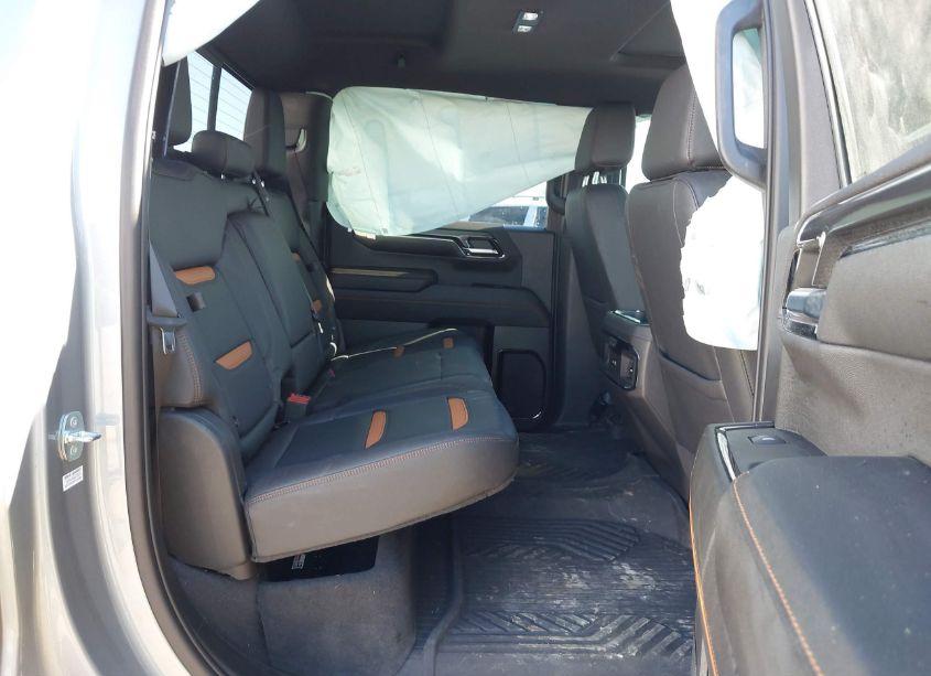 Photo 8 of 2023 Gmc Sierra 1500 4WD SHORT BOX AT4 (VIN 3GTUUEE84PG222337)