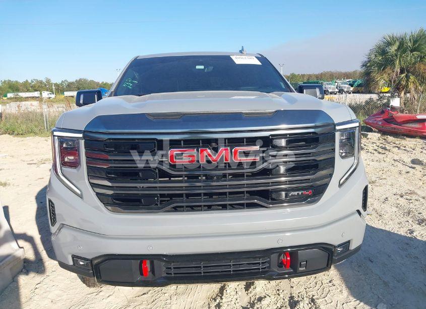 Photo 12 of 2024 Gmc Sierra 1500 (VIN 3GTUUEE88RG194335)