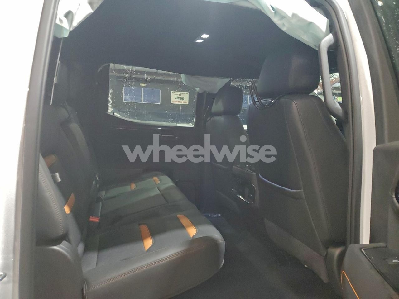 Photo 10 of 2025 GMC SIERRA K1500 AT4 (VIN 3GTUUEE8XSG238308)