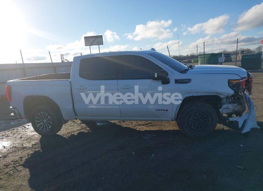 Photo 13 of 2023 Gmc Sierra 1500 4WD SHORT BOX AT4 (VIN 3GTUUEEL6PG113821)