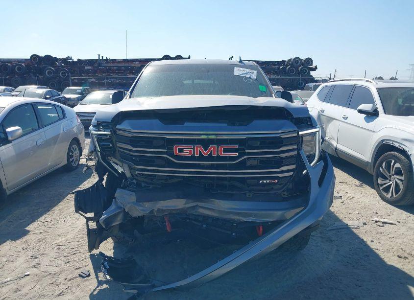 Photo 13 of 2024 Gmc Sierra 1500 4WD SHORT BOX AT4 (VIN 3GTUUEEL8RG414996)