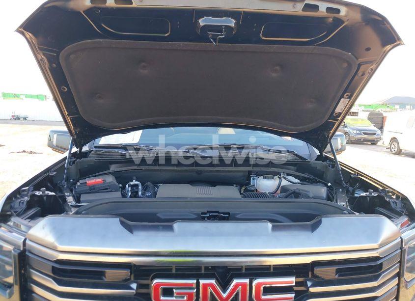 Photo 10 of 2024 Gmc Sierra 1500 4WD SHORT BOX AT4 (VIN 3GTUUEEL8RG445150)