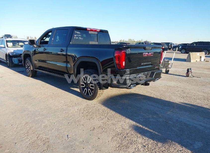 Photo 3 of 2024 Gmc Sierra 1500 4WD SHORT BOX AT4 (VIN 3GTUUEEL8RG445150)