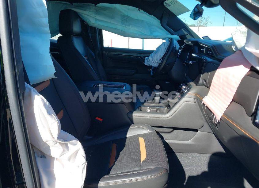 Photo 5 of 2022 Gmc Sierra 1500 4WD SHORT BOX AT4 (VIN 3GTUUEET1NG595031)