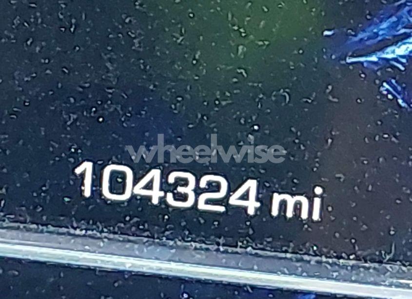 Photo 15 of 2022 Gmc Sierra 1500 4WD STANDARD BOX AT4 (VIN 3GTUUEET6NG545354)