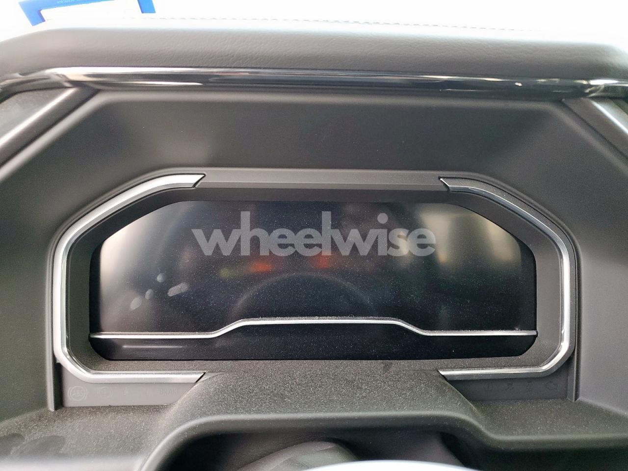 Photo 9 of 2024 GMC SIERRA K1500 AT4X (VIN 3GTUUFEL1RG110334)