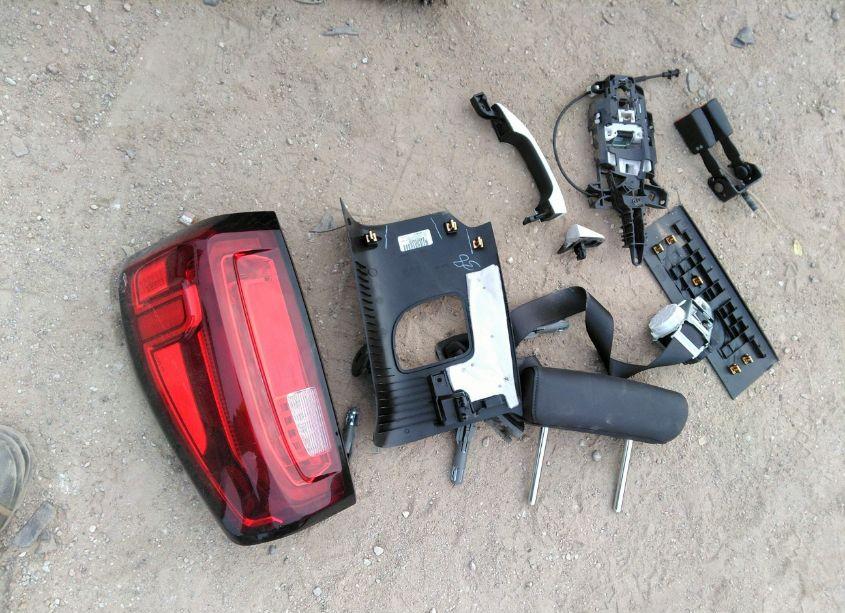 Photo 19 of 2022 Gmc Sierra 1500 4WD SHORT BOX AT4X (VIN 3GTUUFEL3NG668082)