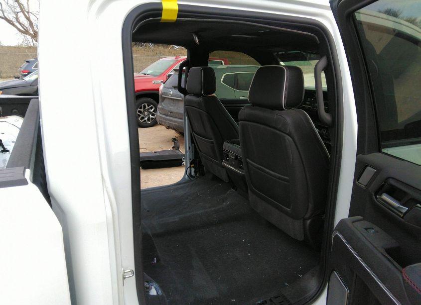 Photo 8 of 2022 Gmc Sierra 1500 4WD SHORT BOX AT4X (VIN 3GTUUFEL3NG668082)