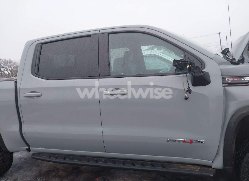 Photo 13 of 2024 Gmc Sierra 1500 4WD SHORT BOX AT4X (VIN 3GTUUFEL8RG150250)