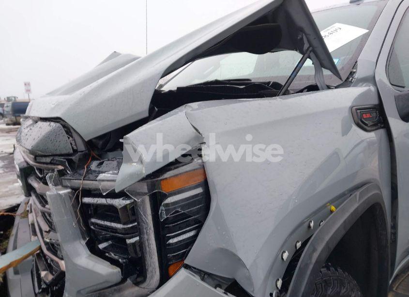 Photo 17 of 2024 Gmc Sierra 1500 4WD SHORT BOX AT4X (VIN 3GTUUFEL8RG150250)