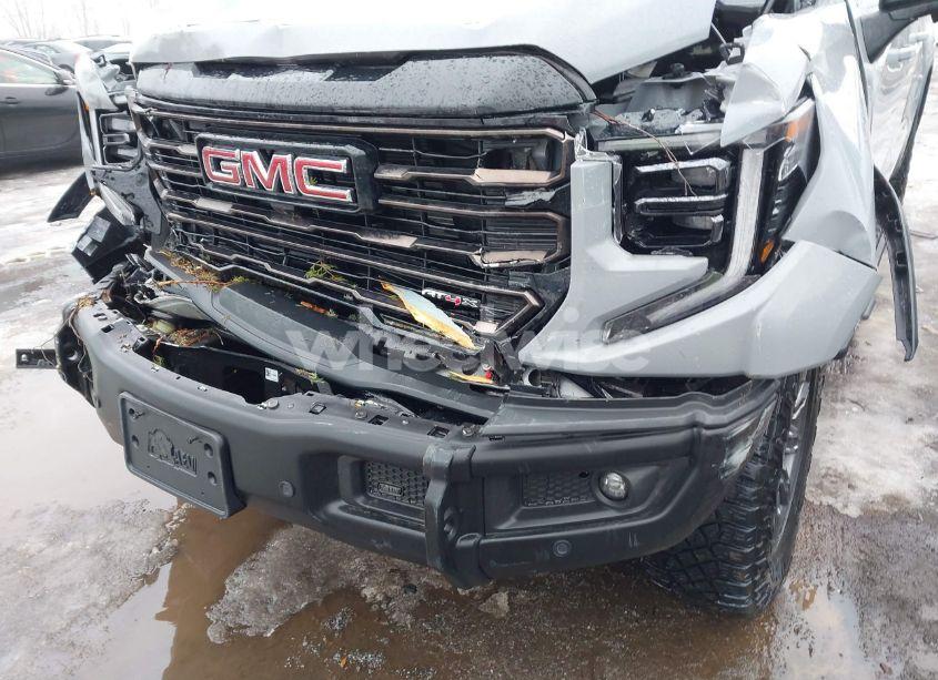 Photo 6 of 2024 Gmc Sierra 1500 4WD SHORT BOX AT4X (VIN 3GTUUFEL8RG150250)