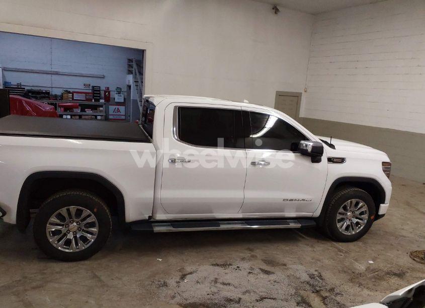 Photo 13 of 2023 Gmc Sierra 1500 4WD SHORT BOX DENALI (VIN 3GTUUGE86PG142744)