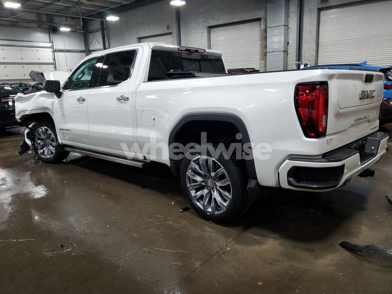 Photo 2 of 2022 GMC SIERRA K1500 DENALI (VIN 3GTUUGEL0NG525175)