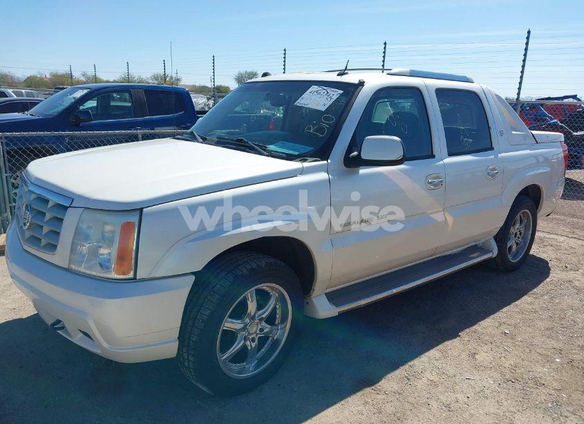 Photo 2 of 2005 Cadillac Escalade EXT STANDARD (VIN 3GYEK62N15G186026)